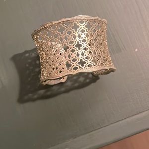 Kendra Scott circle bracelet never worn!